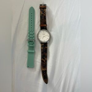 Fossil women interchangeable bands , comes with additional band , pre owned